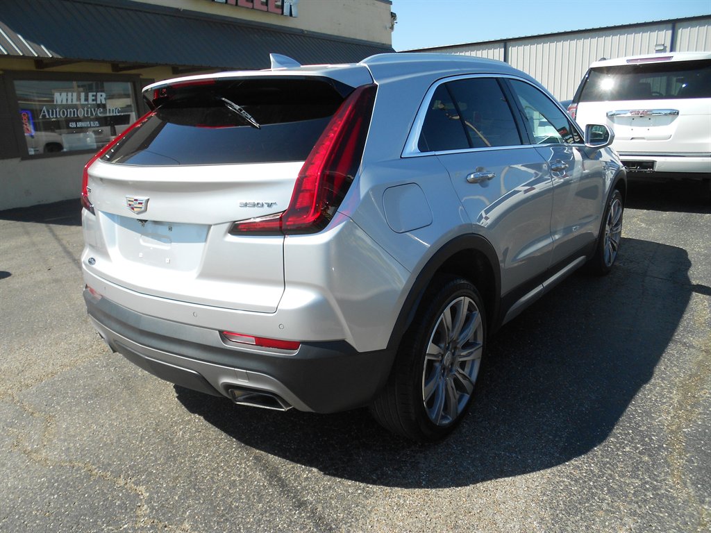 2020 Cadillac XT4 Premium Luxury photo