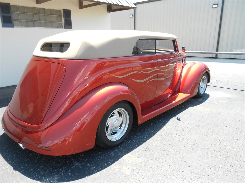 1937 Ford Custom Deluxe - $39,000