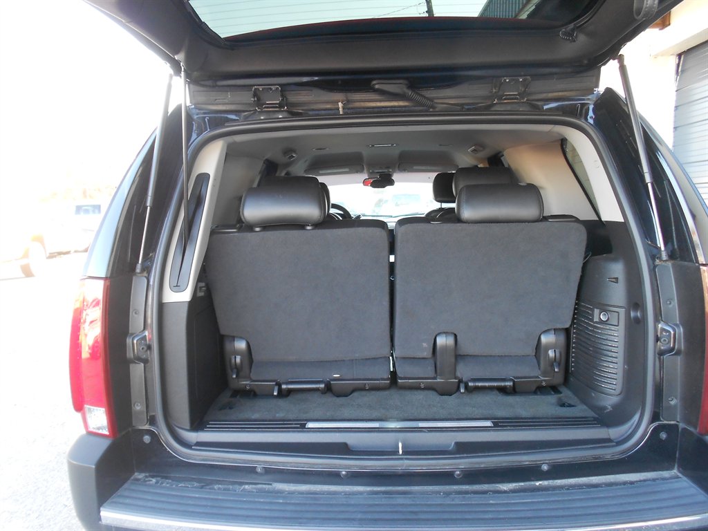 2007 Cadillac Escalade - $8,400
