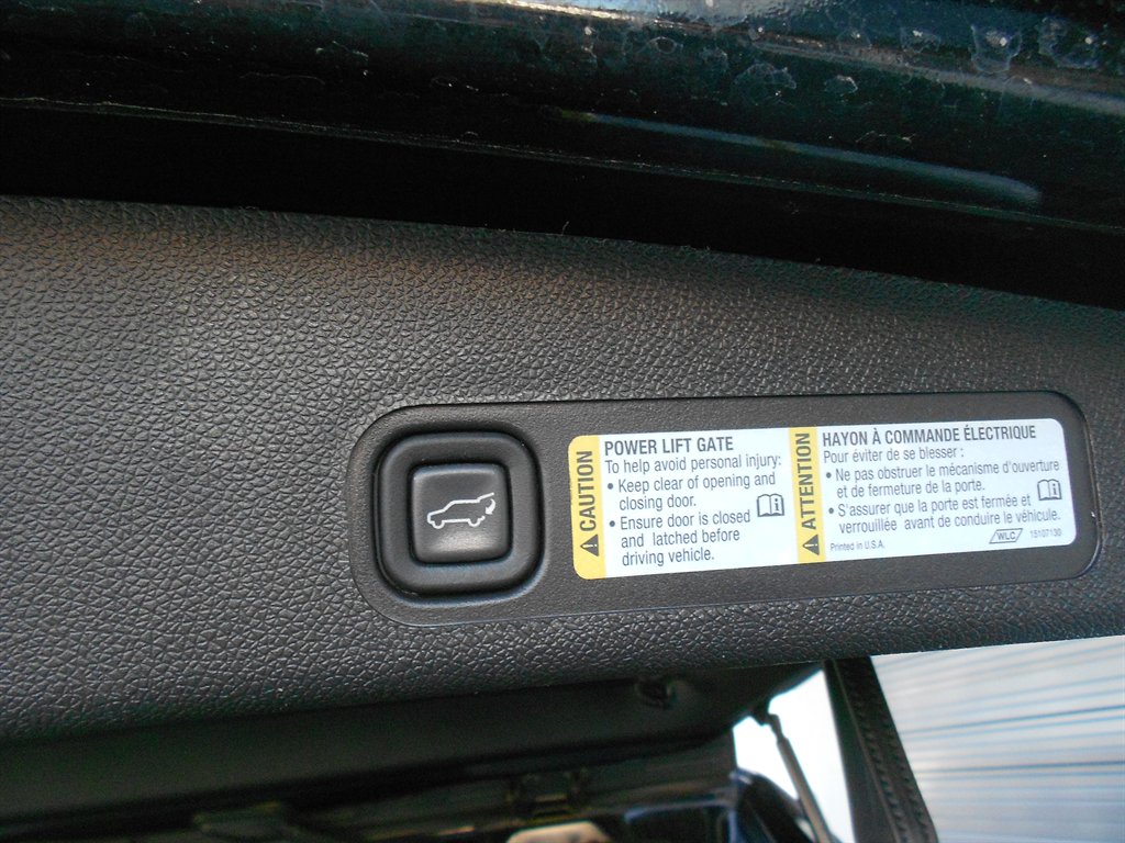 2007 Cadillac Escalade - $8,400