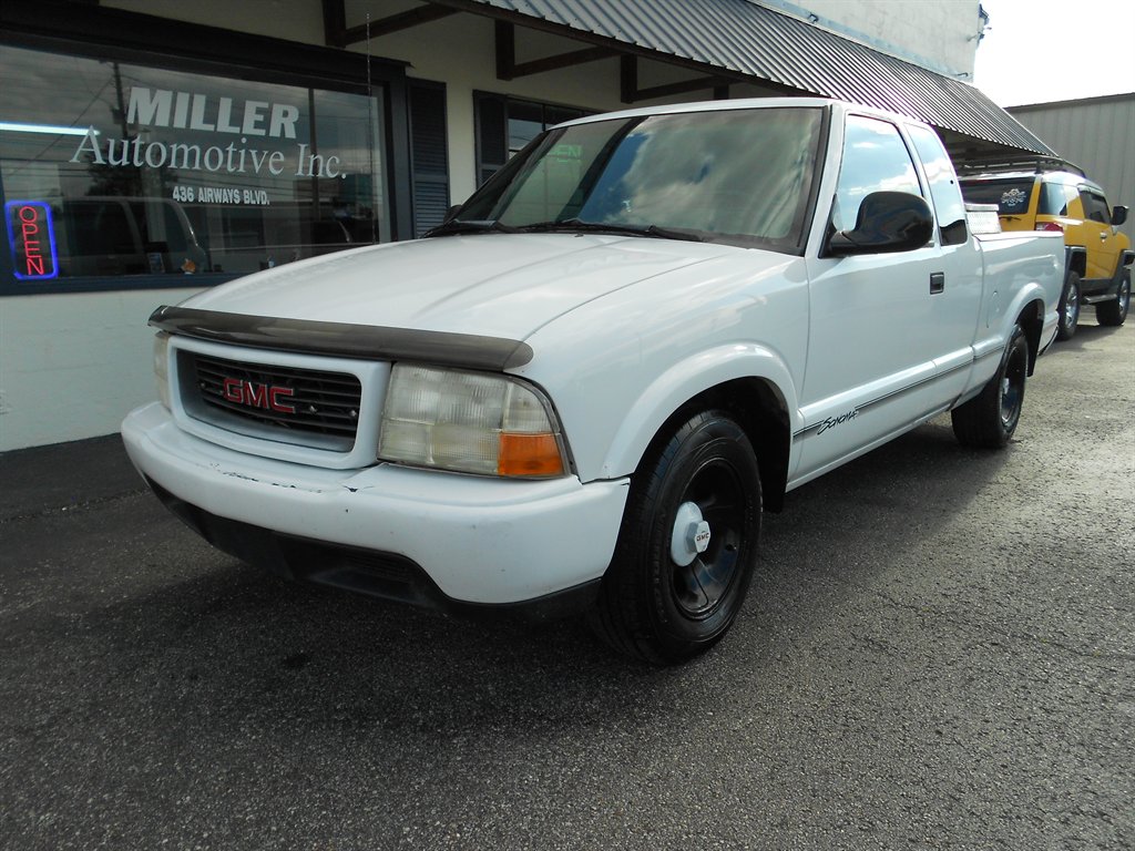 1998 GMC Sonoma - $4,995