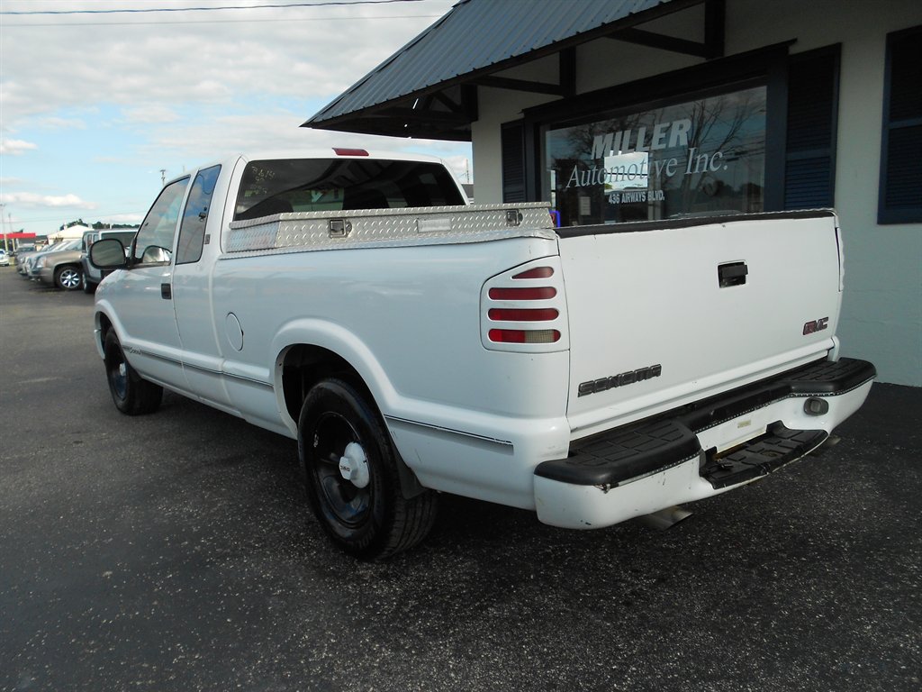 1998 GMC Sonoma - $4,995