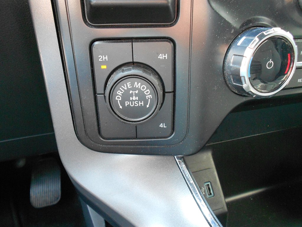 2024 Ford F-150 - $39,550