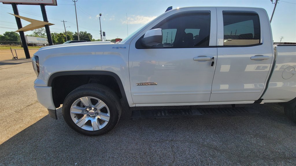 2017 GMC Sierra - $17,995