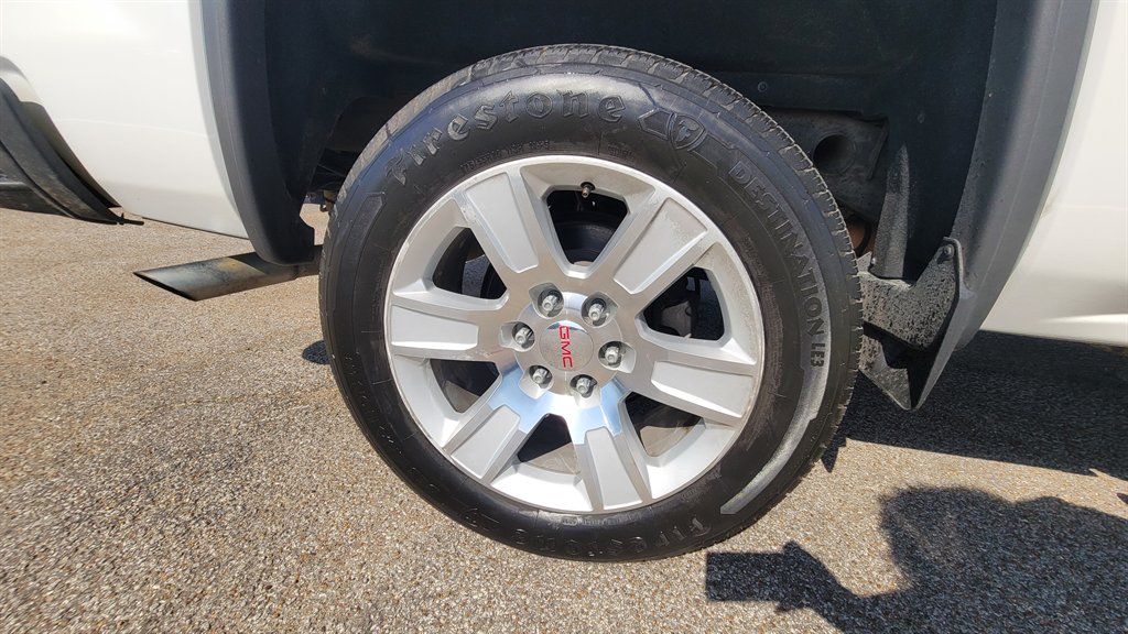 2017 GMC Sierra - $17,995