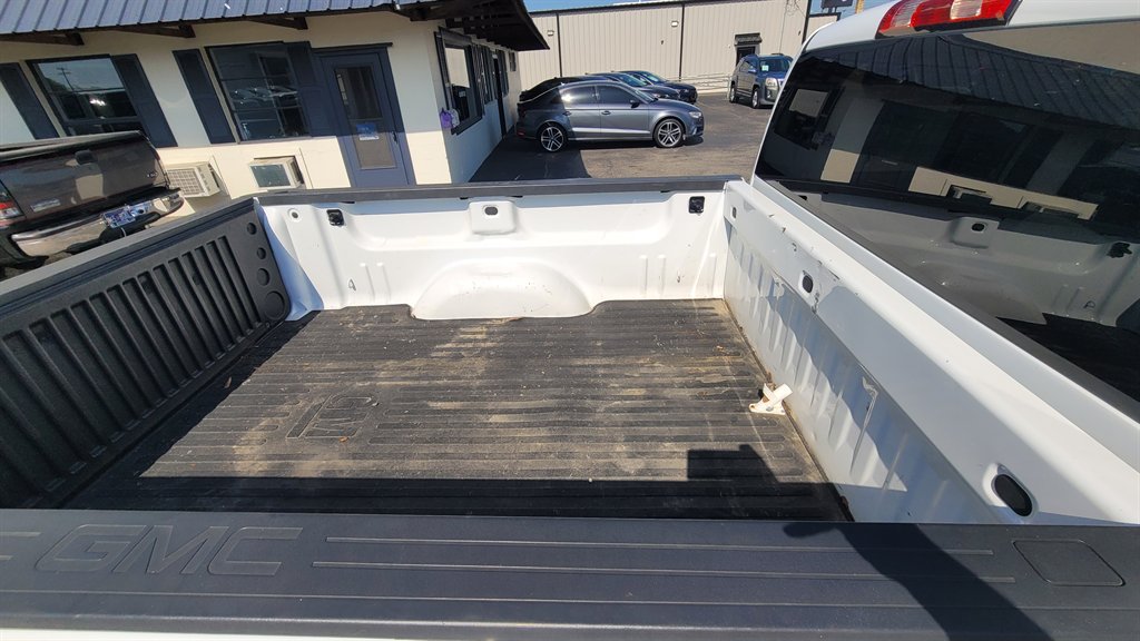 2017 GMC Sierra - $17,995