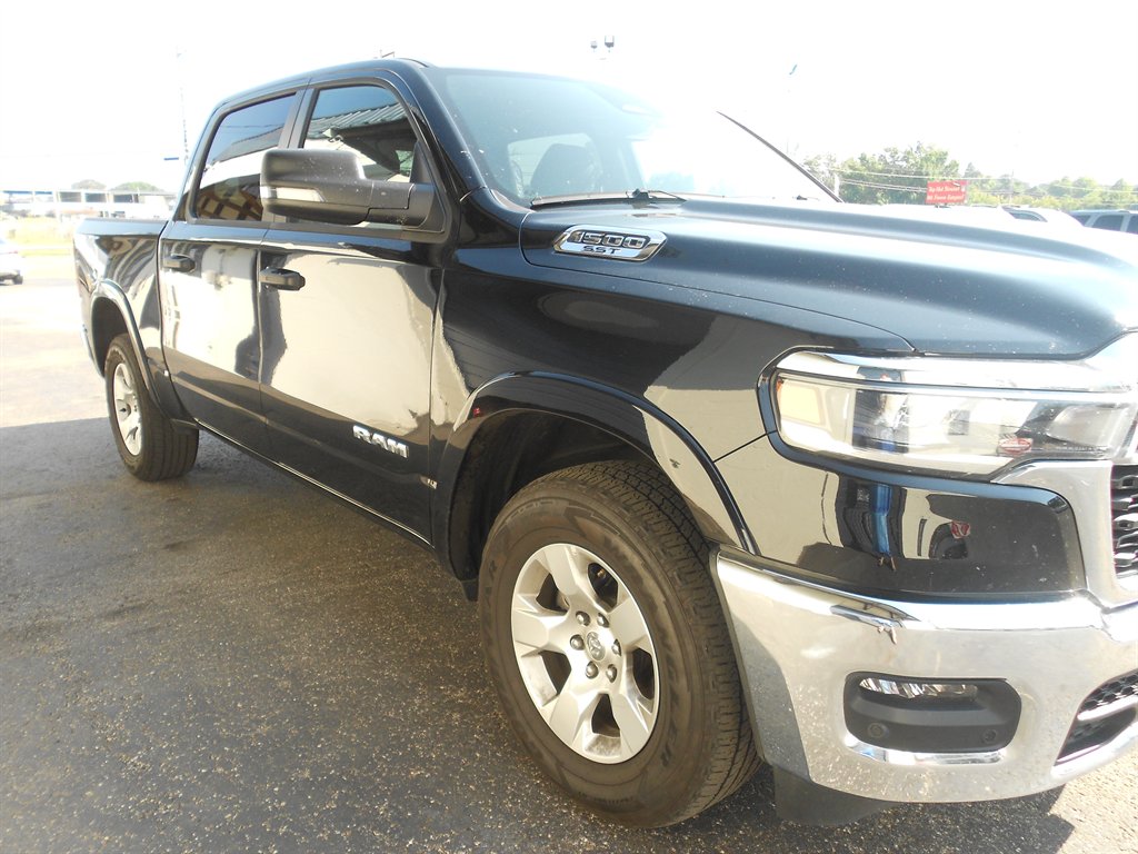 2025 Ram 1500 - $38,500