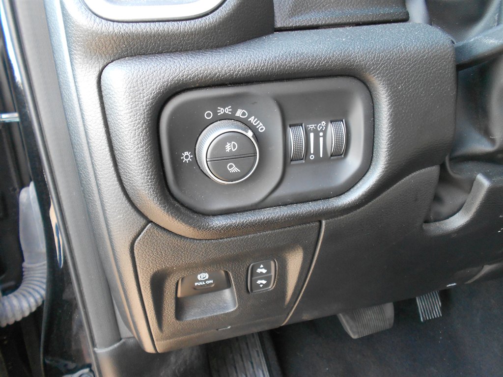 2025 Ram 1500 - $38,500