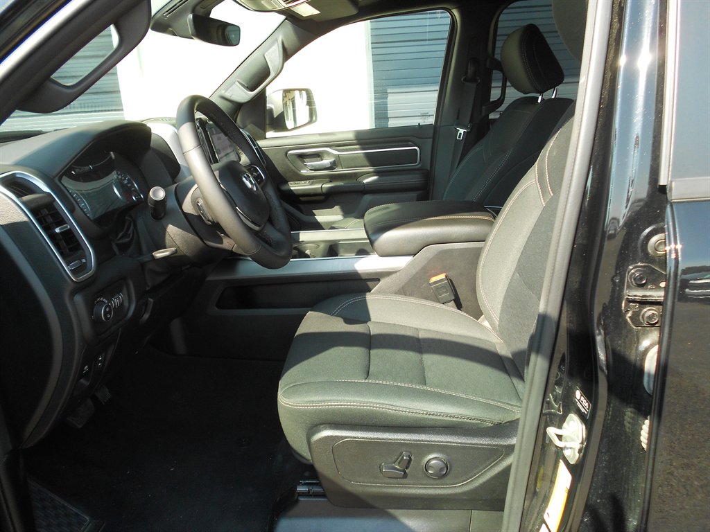 2025 Ram 1500 - $38,500