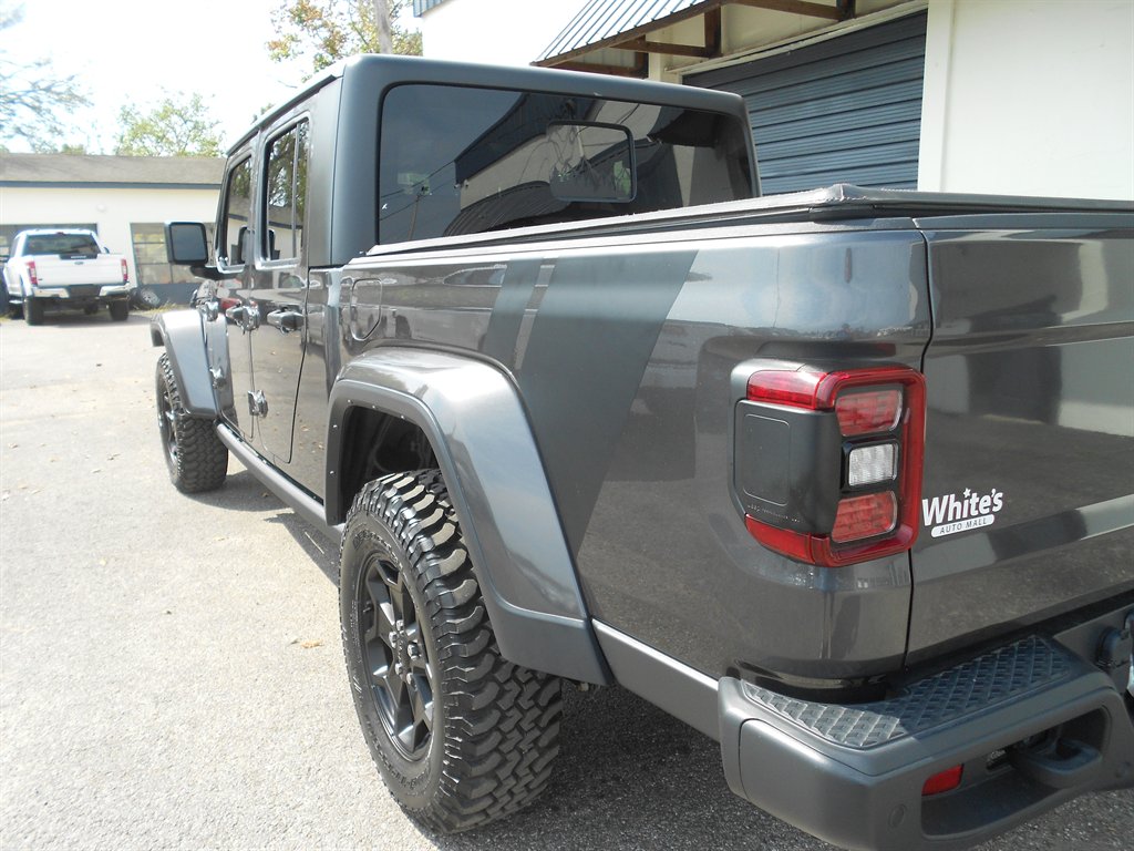 2021 Jeep Gladiator - $30,880