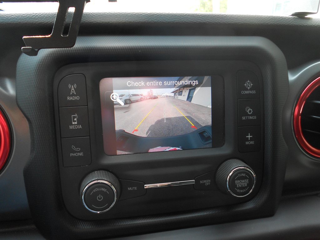 2021 Jeep Gladiator - $30,880