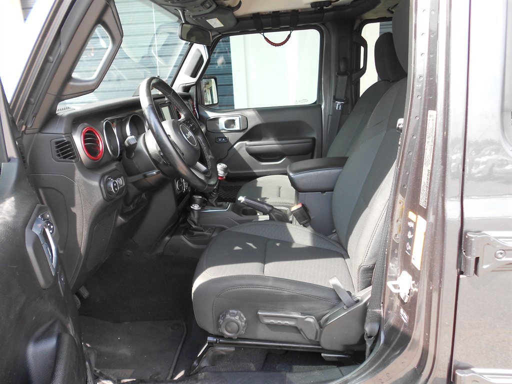 2021 Jeep Gladiator - $30,880