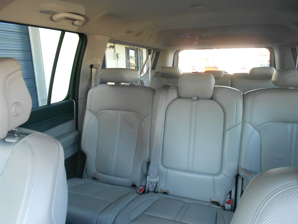 2023 Jeep Wagoneer L - $38,995