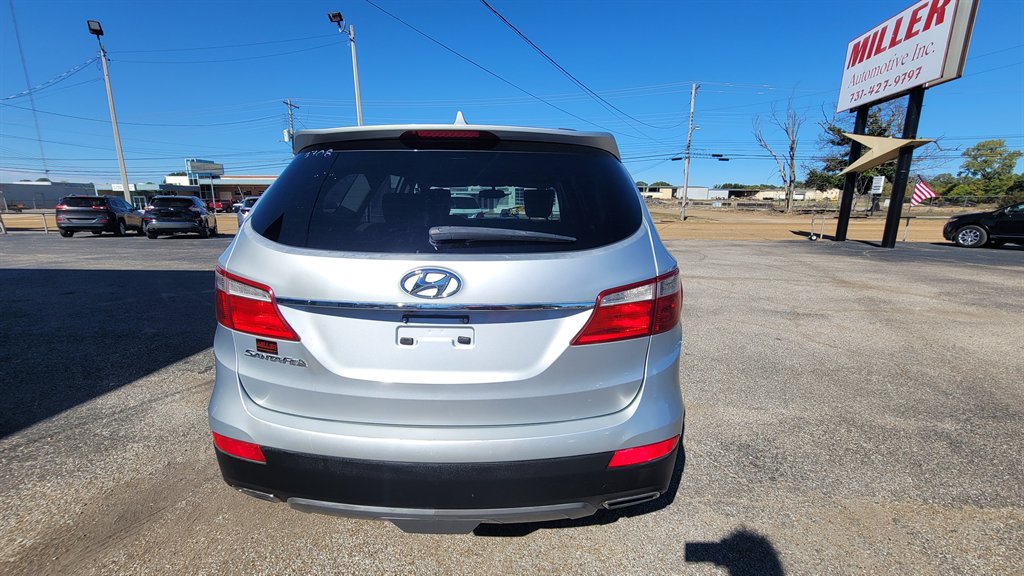 2014 Hyundai Santa Fe - $7,995