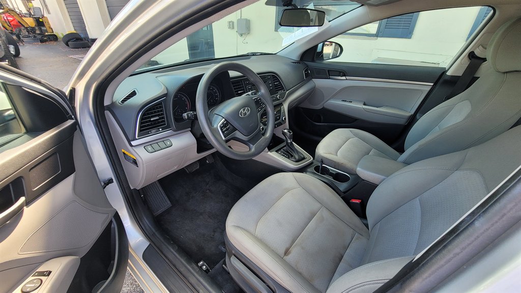 2017 Hyundai Elantra - $6,850