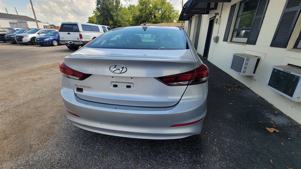 2017 Hyundai Elantra - $6,850