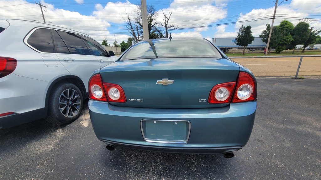 2009 Chevrolet Malibu - $6,645