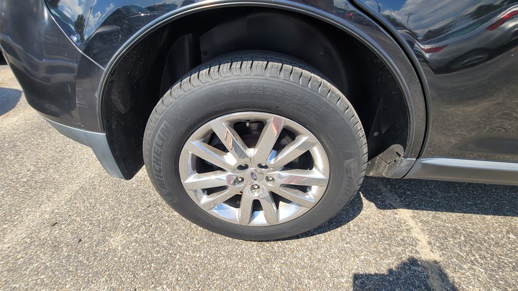 2013 Ford Edge - $9,950