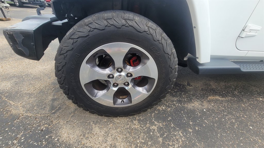 2016 Jeep Wrangler - $15,775