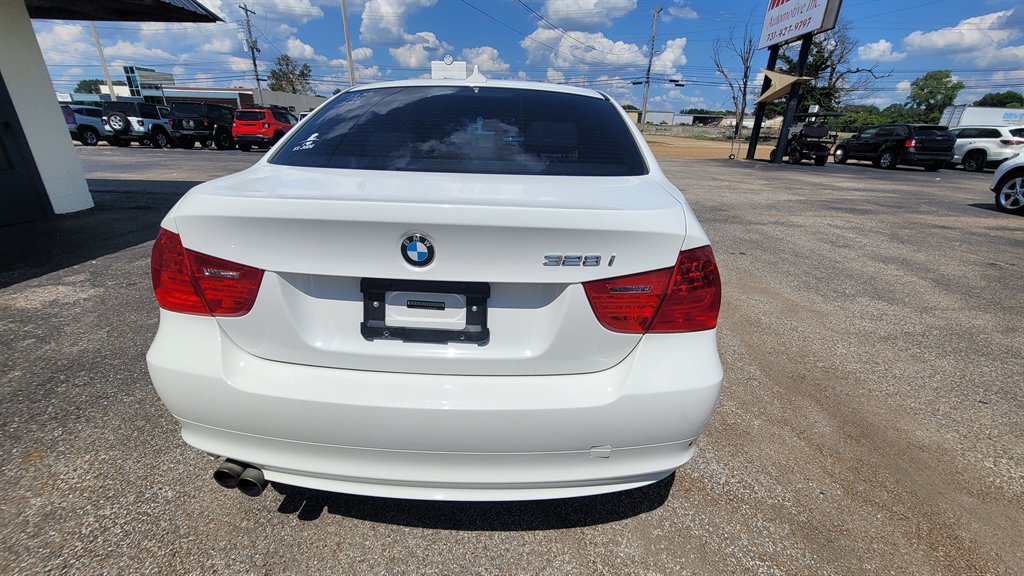 2010 BMW 328i - $6,850