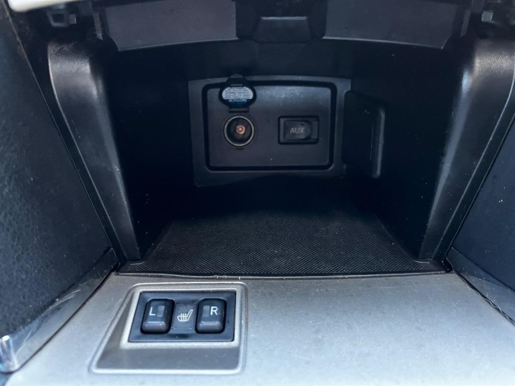 2013 Toyota Camry L photo