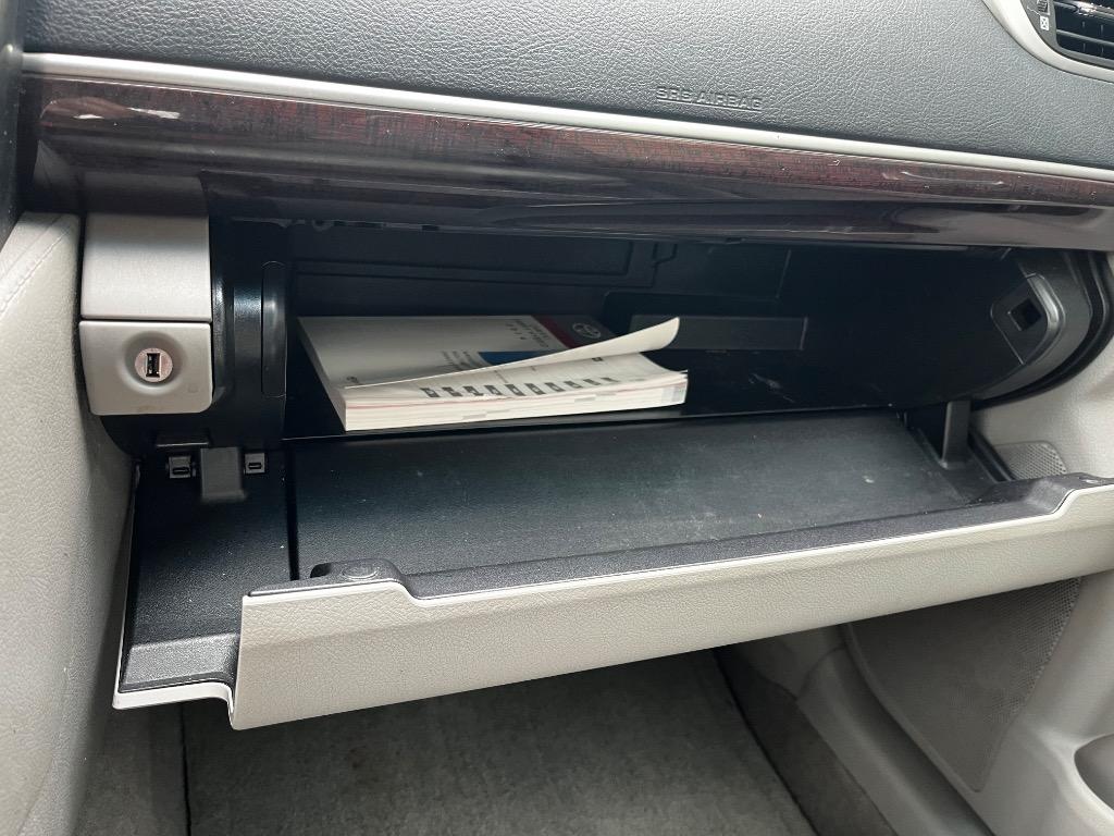 2014 Toyota Camry L photo