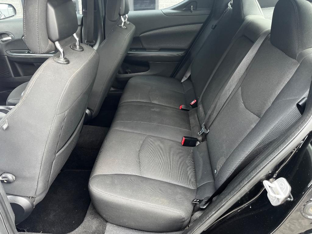2012 Dodge Avenger SXT photo