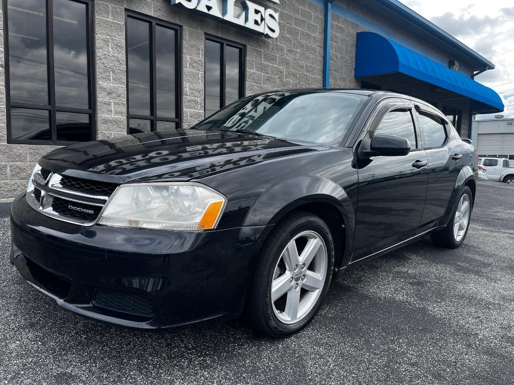 2012 Dodge Avenger SXT photo