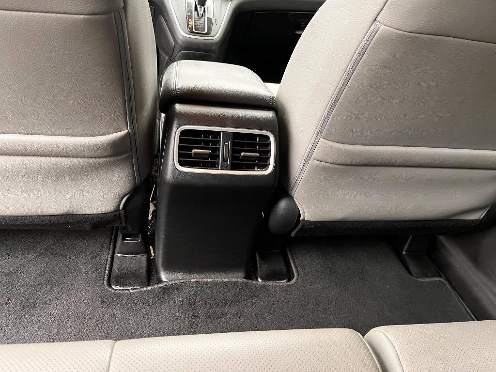 2016 Honda CR-V - $12,299