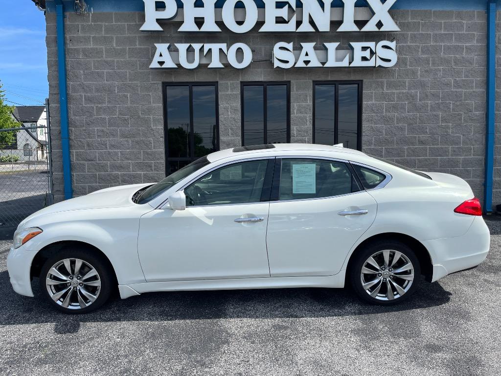 2012 INFINITI M - $11,999