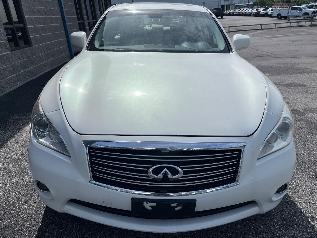 2012 INFINITI M - $11,999