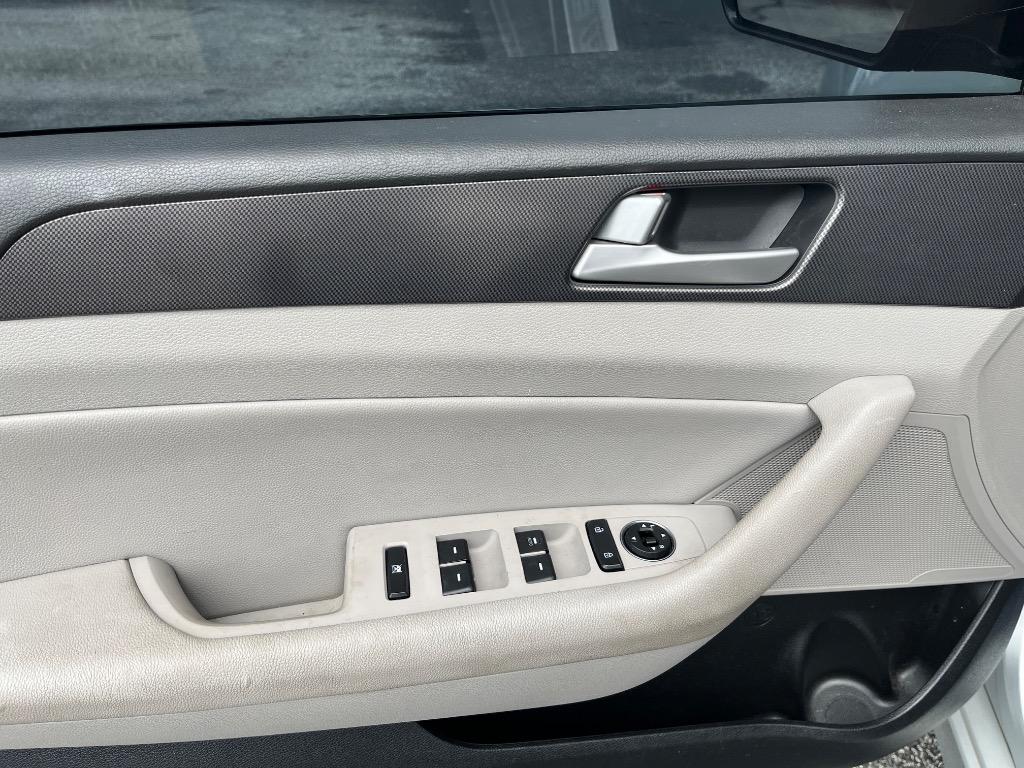 2018 Hyundai Sonata - $12,999