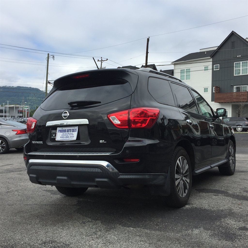 2018 Nissan Pathfinder - $14,999