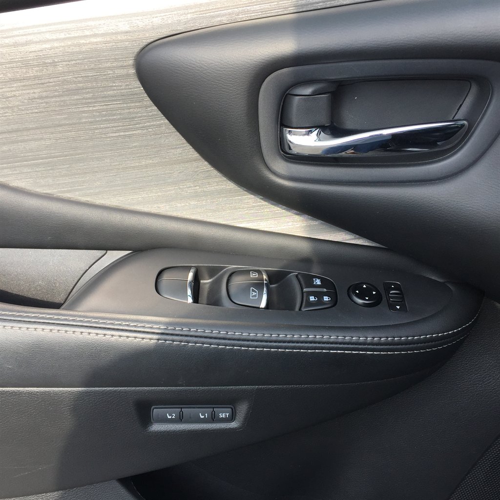2015 Nissan Murano - $12,499