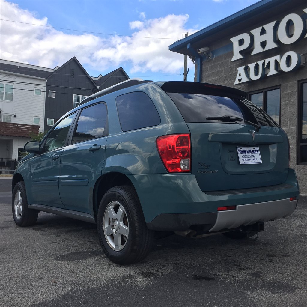 2008 Pontiac Torrent - $8,999