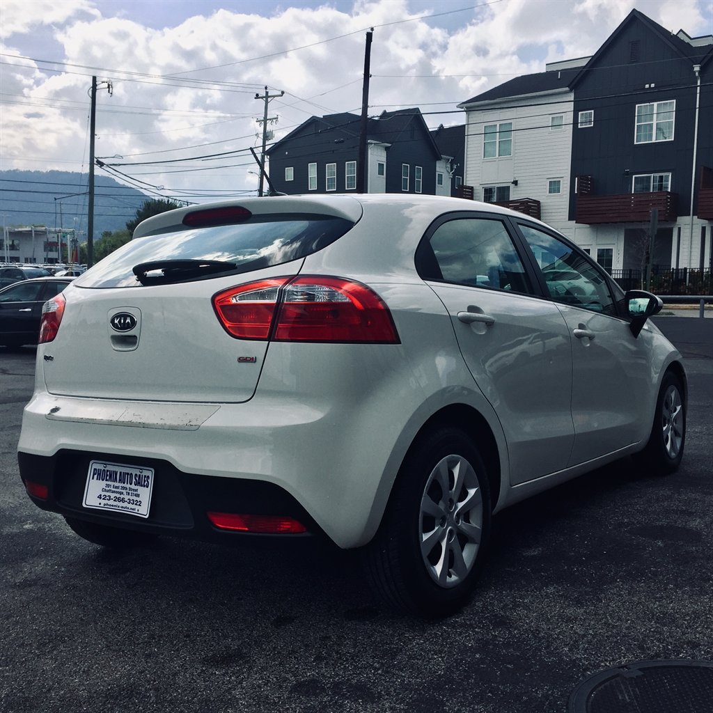 2012 Kia Rio - $7,999