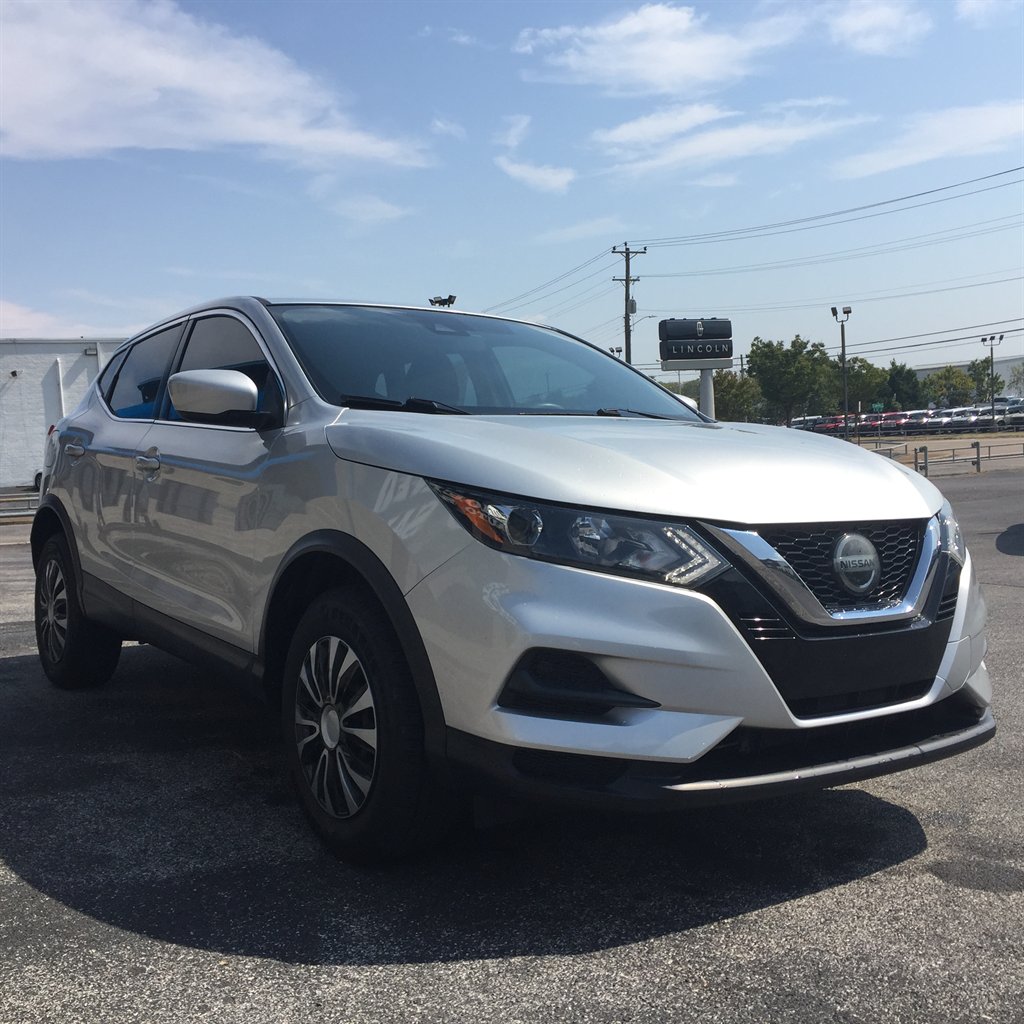 2020 Nissan Rogue - $12,499