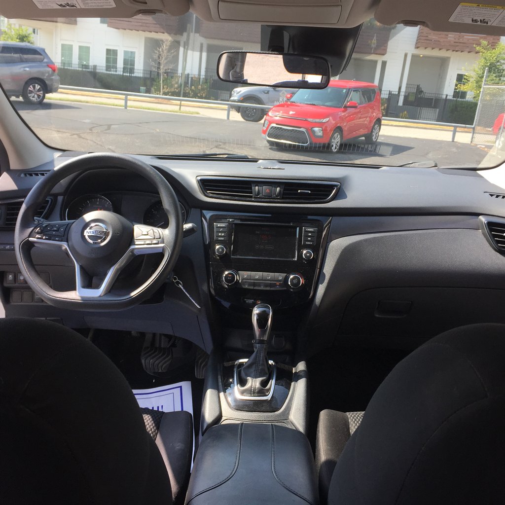 2020 Nissan Rogue - $12,499