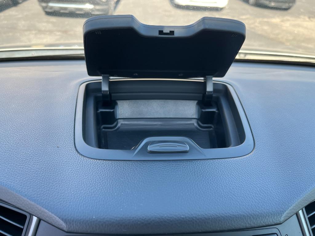 2017 Hyundai Santa Fe Sport - $9,999
