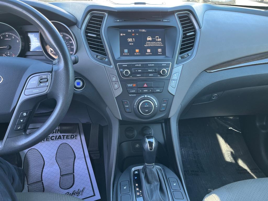 2017 Hyundai Santa Fe Sport - $9,999