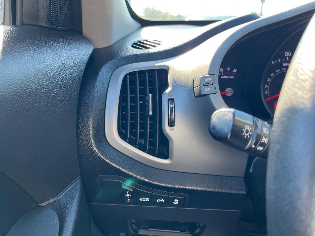 2015 Kia Sportage - $10,999