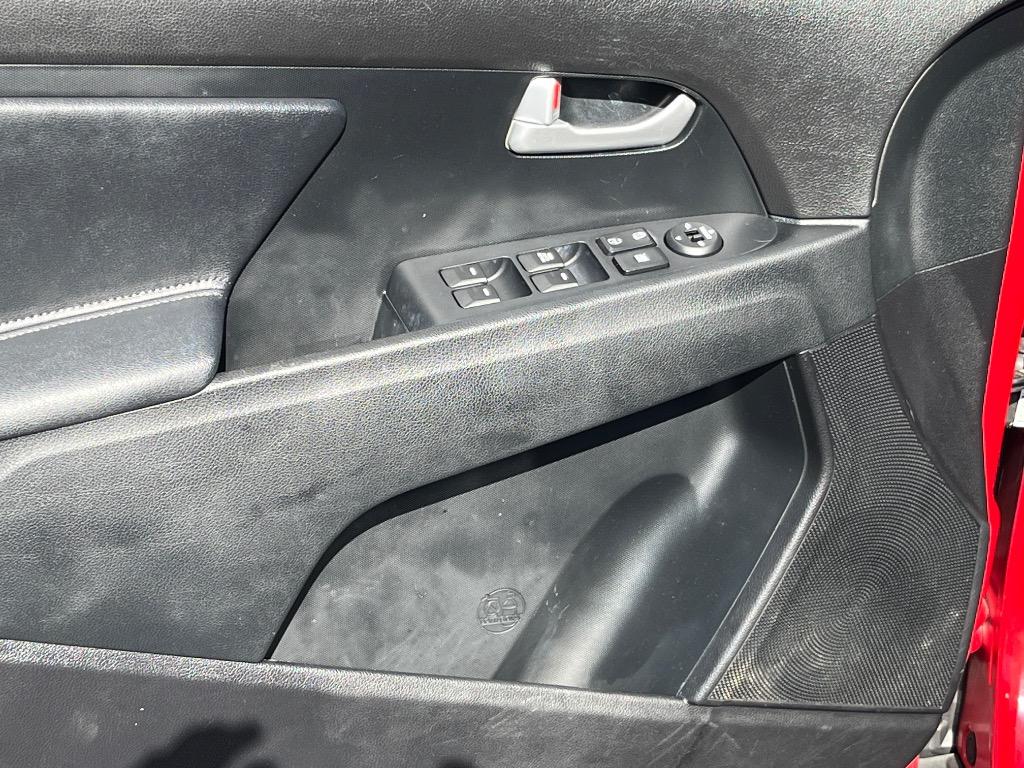 2015 Kia Sportage - $10,999
