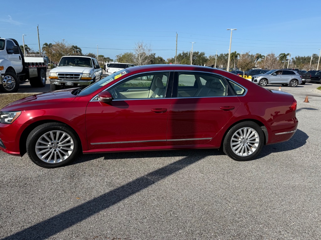 2016 Volkswagen Passat - $11,450