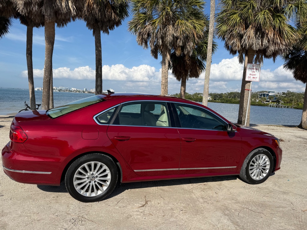 2016 Volkswagen Passat - $11,450
