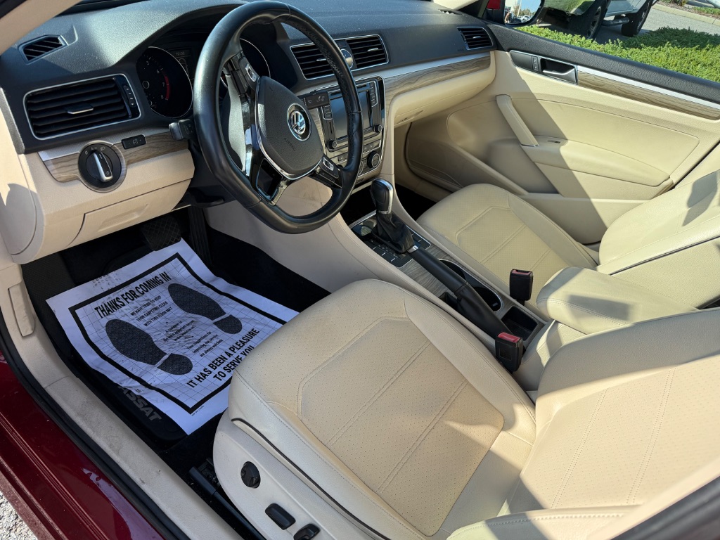 2016 Volkswagen Passat - $11,450