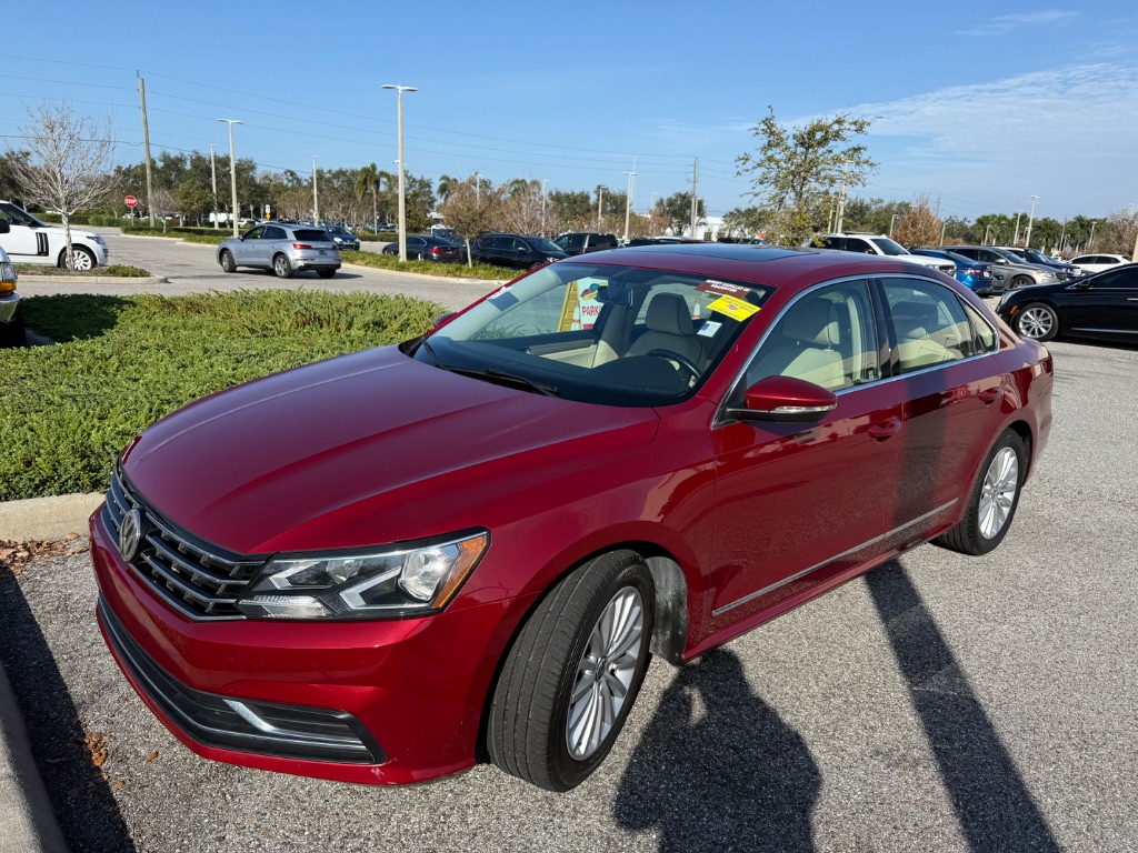 2016 Volkswagen Passat - $11,450