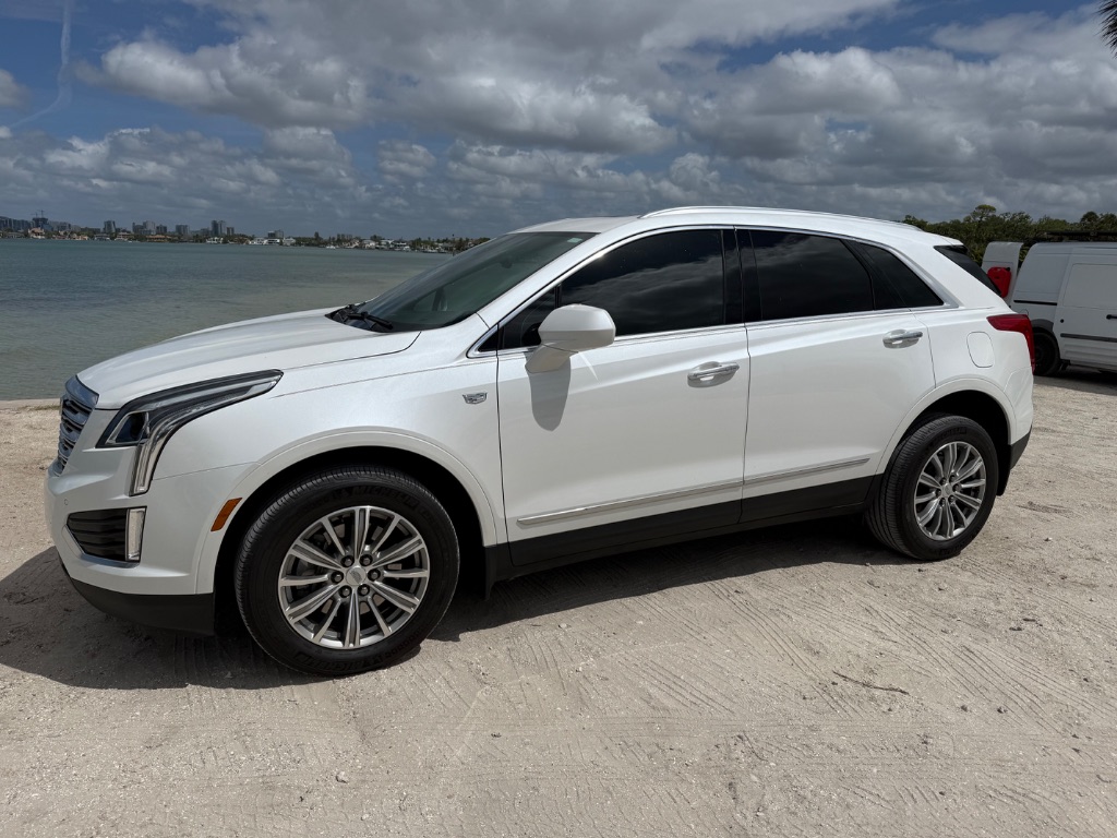 2017 Cadillac XT5 - $17,950