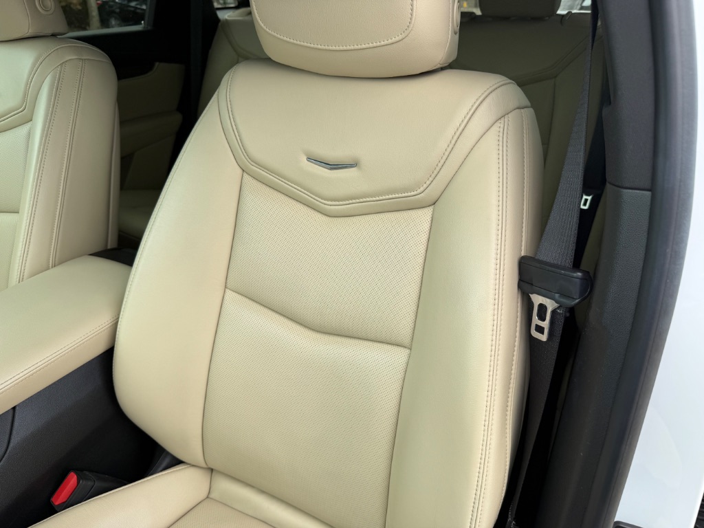 2017 Cadillac XT5 - $17,950