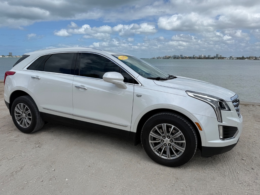 2017 Cadillac XT5 - $17,950