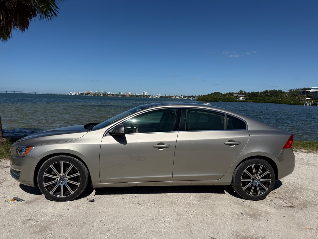 2016 Volvo S60